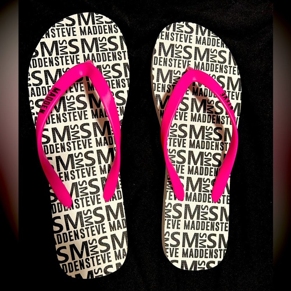 Steve Madden Flip flops | Sandals